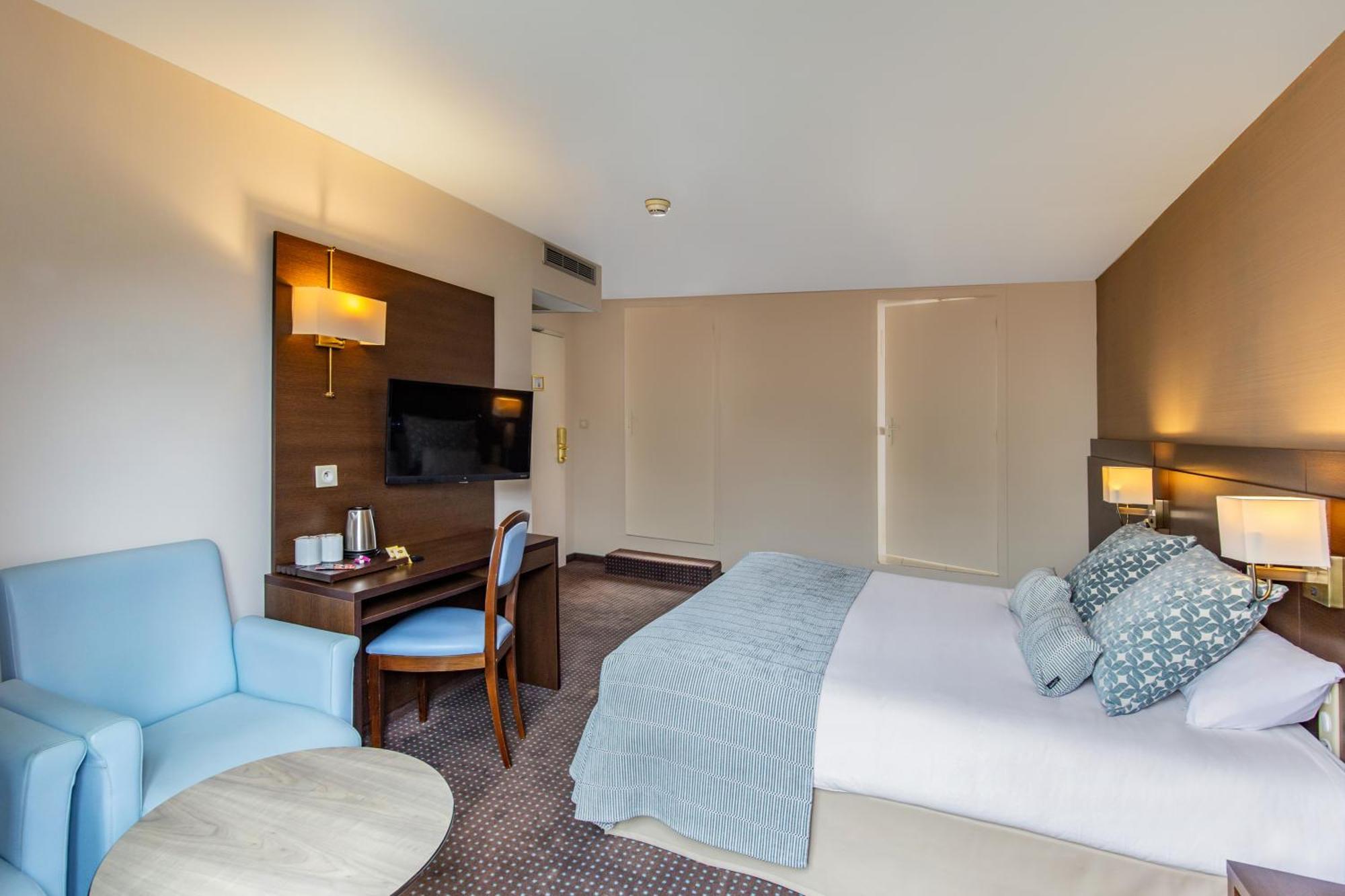 Hotel Helgon - Pyrenees