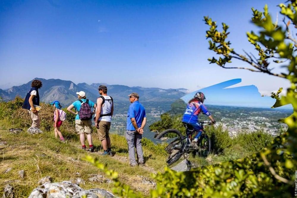 Helgon - Pyrenees Hotel Lourdes